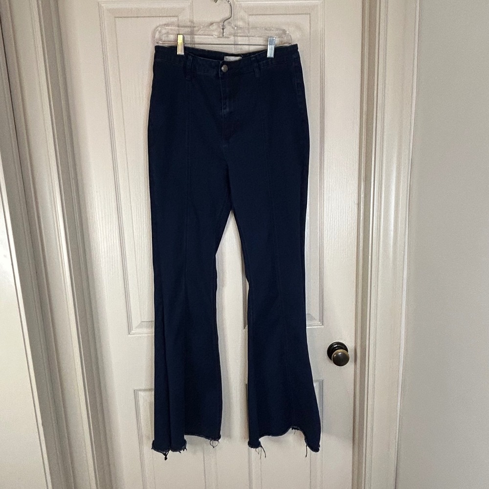 Altard State Women's Size 32 Dark Wash Denim Flare‎ Leg Jeans